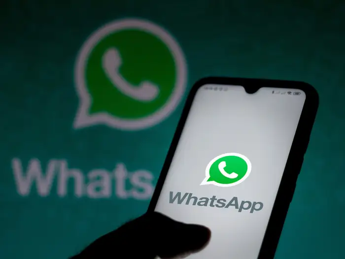 如何使用007通讯录生成器？如何将通讯录导入WhatsApp？